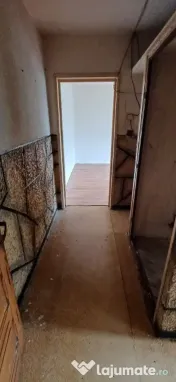Zona Meda, 2 camere, etaj 1