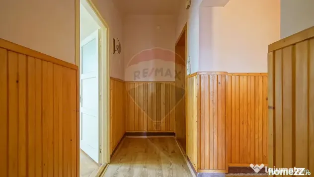 Apartament cu potențial investițional pe Dealul Cetăț...