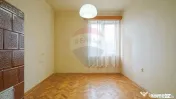 Apartament cu potențial investițional pe Dealul Cetăț... 