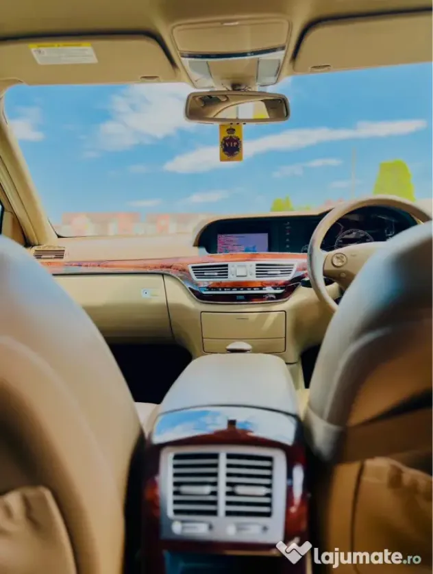 Vând Mercedes-Benz S class