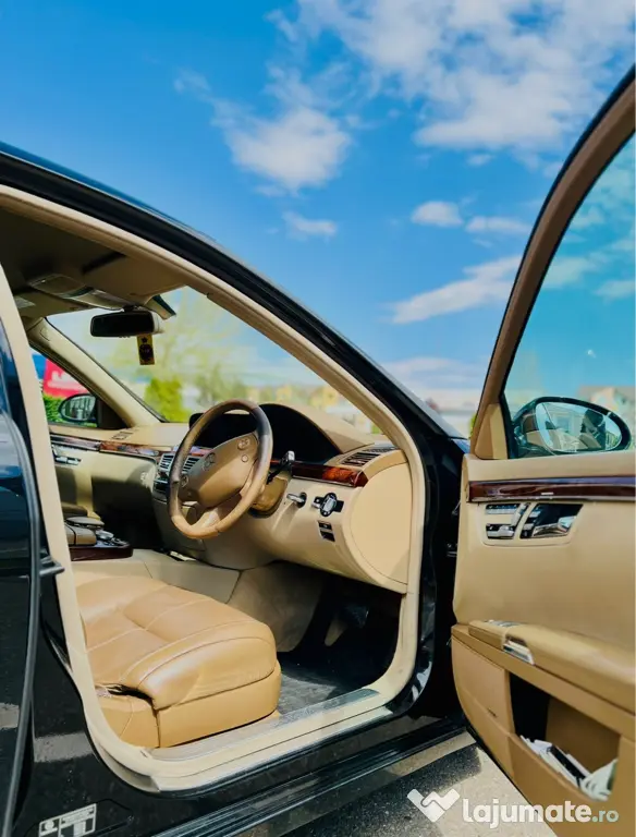 Vând Mercedes-Benz S class