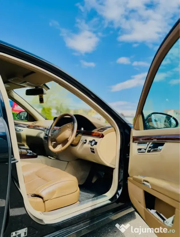 Vând Mercedes-Benz S class