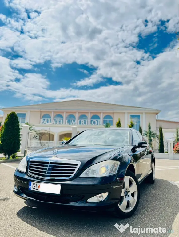 Vând Mercedes-Benz S class