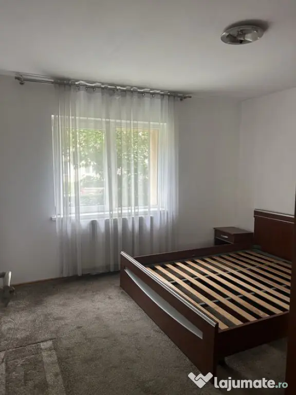 Apartament 3 camere Astra-Lidl,decomandat,2 gr.sanitare,1270