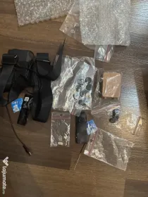 Camera tip nasture + cască cu cutiuță GSM