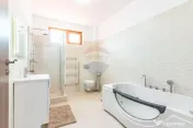 Apartament de vanzare cu 4 camere în Bucurestii Noi, met... 