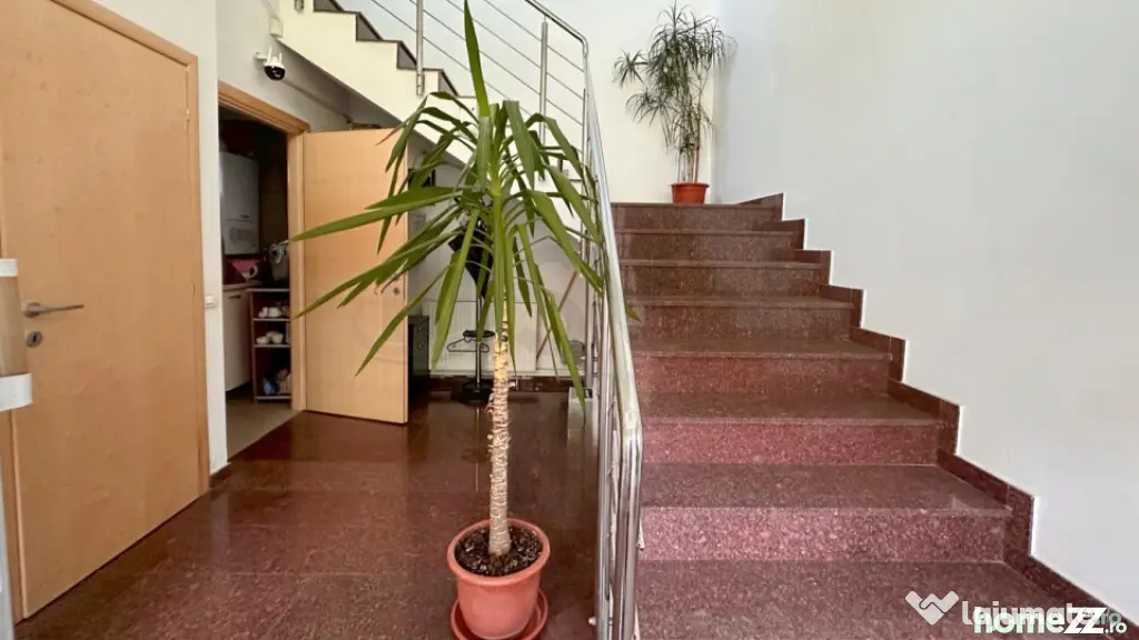 Imobil de 11 camere l Splaiul Unirii