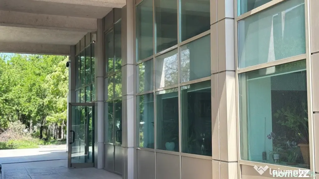 Imobil de 11 camere l Splaiul Unirii - Bucuresti (Bucuresti-Ilfov)