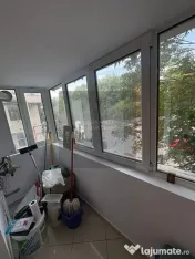 4 camere etaj 1 /450 m METROU UNIRII 