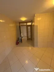 4 camere etaj 1 /450 m METROU UNIRII 