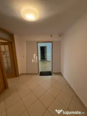 4 camere etaj 1 /450 m METROU UNIRII 