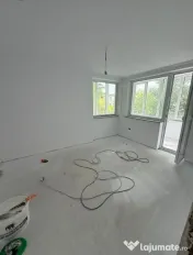 Apartament Cu 3 Camere Semidecomandate - etaj 3 Zona Ultracentrala