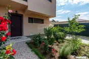 Duplex complet mobilat | Mutare imediată | Curte proprie... 