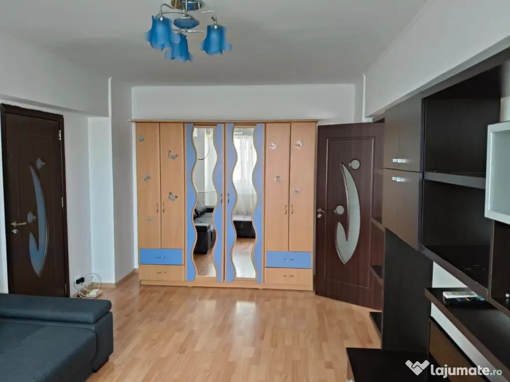 Inchiriez apartament 2 camere