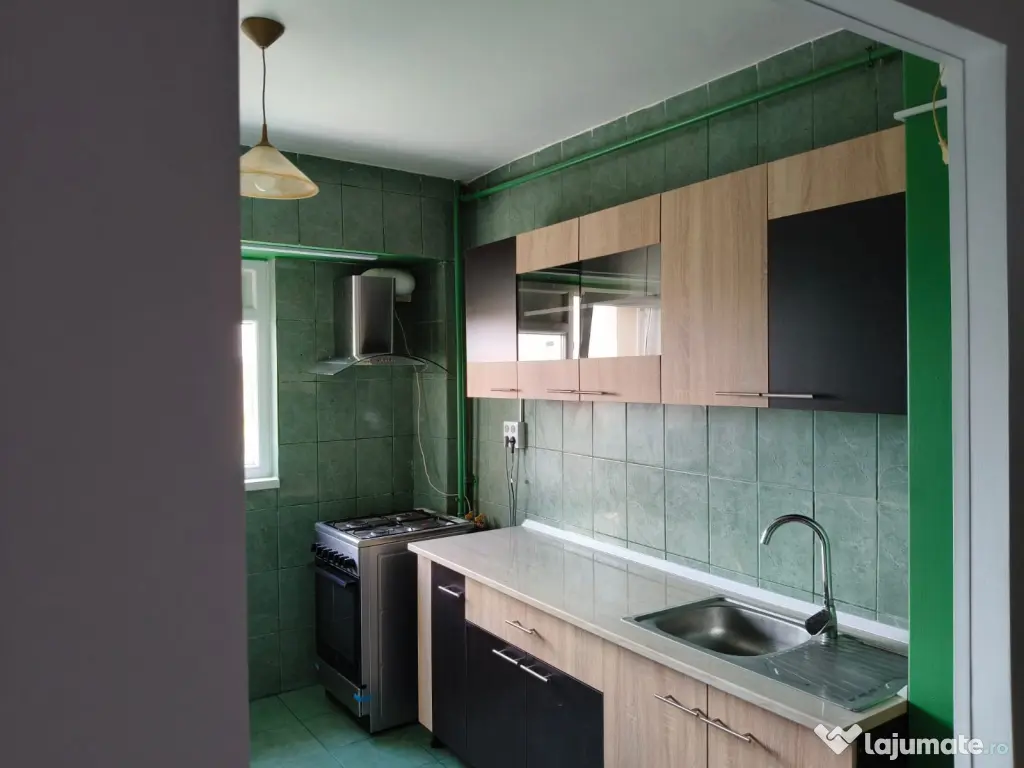 Inchiriez apartament 2 camere