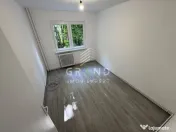 2 camere | Balcon | Baie cu geam | Etaj 1/4 | Minerva–Măn