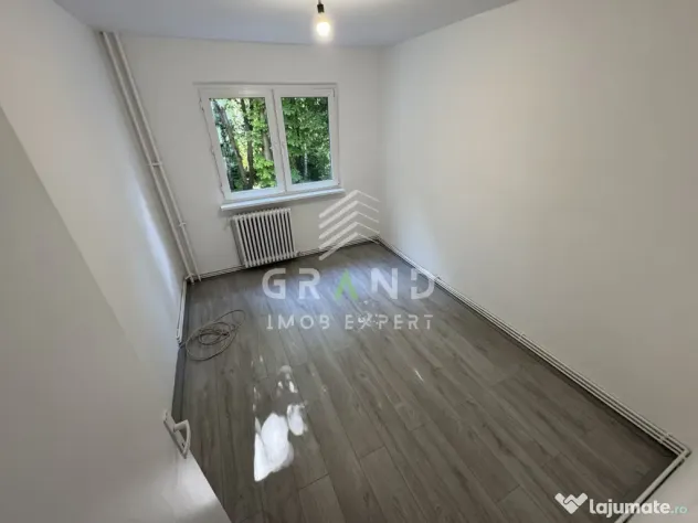 2 camere | Balcon | Baie cu geam | Etaj 1/4 | Minerva–Măn