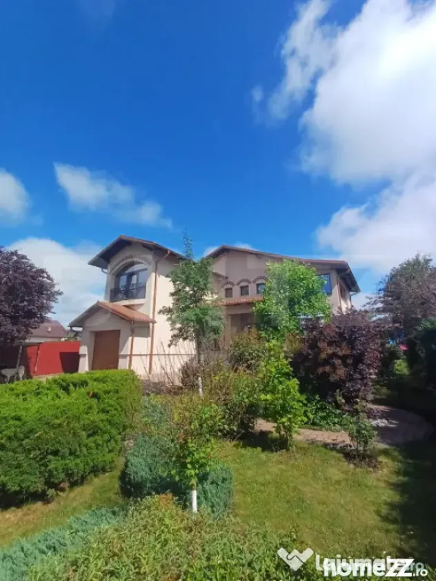 Vilă premium cu foisor si sauna, 240 mp, 10 ari teren, Sche - Suceava (Suceava)