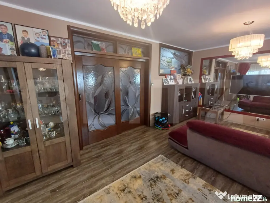 Vilă premium cu foisor si sauna, 240 mp, 10 ari teren, Sche - Suceava (Suceava)
