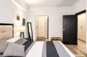 De vanzare 3 Camere Parcul Carol - Terase 23 mp - Parcare Su 