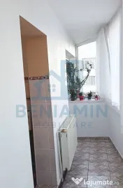 Apartament-3-Camere-Decomandat-61mp-Balcon-Etaj 3-Astra