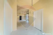 Apartament NOU, 2 camere etaj 2, de vânzare în zona Intim 