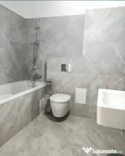 Apartament 2 camere, semidecomandat - zona Tractorul 