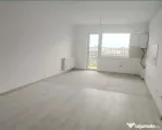 Apartament 2 camere, semidecomandat - zona Tractorul