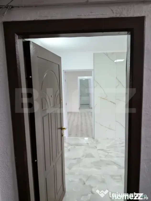 Apartament 2 camere, renovat, 50 mp, zona Micro 11 - Targoviste (Dambovita)