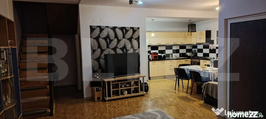 Casa tip dulpex de vânzare, 250 mp, cartier Filesti - Galati (Galati)