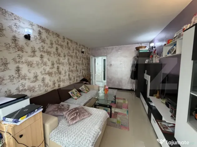 Apartament 2 camere decomandat , 60 mp , zona Plopilor