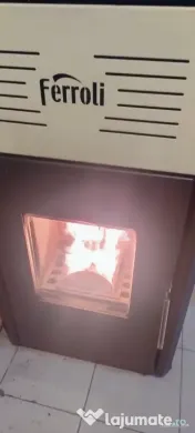 Vanzare centrala pe peleți Ferroli 
