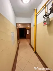 Apartament 3 camere,living open-space cu bucătăria,zona Tătărasi Flora
