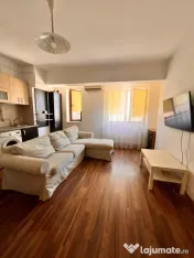 Apartament 3 camere,living open-space cu bucătăria,zona Tătărasi Flora