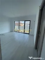 Casa cu 3 camere, Teren 190 mp { Acces rapid STB 440 Piata S
