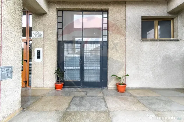 Spațiu comercial/Birou 15 mp de închiriat – Str. Pict...