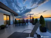PENTHOUSE CU TERASĂ SPECTACULOASĂ DE 42 MP ȘI 2 PARCĂ...