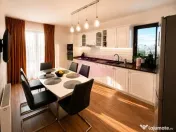 PENTHOUSE CU TERASĂ SPECTACULOASĂ DE 42 MP ȘI 2 PARCĂ...