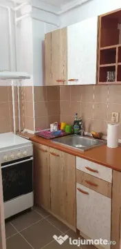 Garsoniera zona ASTRA