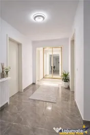 Decomandat, 3 camere, 2 bai, loc de parcare, Casa Nobel, Bra