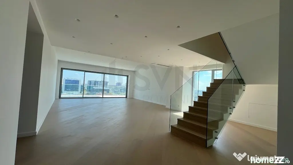 Penthouse Aviatiei Superb