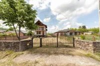 Casa +teren 1093 mp Domnesti-Arges cu o panorama superba! 