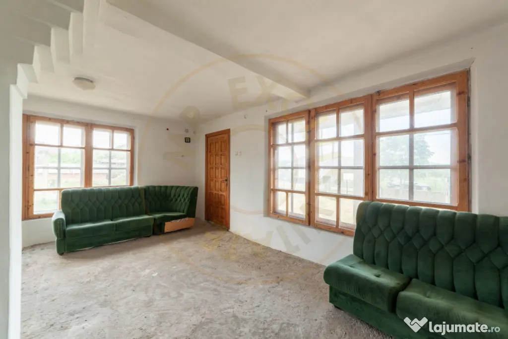 Casa +teren 1093 mp Domnesti-Arges cu o panorama superba!