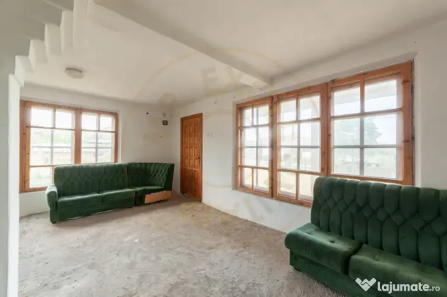 Casa +teren 1093 mp Domnesti-Arges cu o panorama superba!