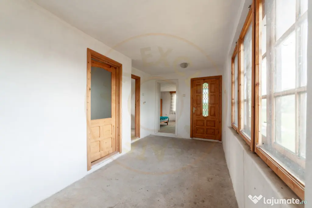 Casa +teren 1093 mp Domnesti-Arges cu o panorama superba!