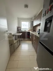 Apartament cu 3 camere, etaj intermediar, boxa - zona Avantg 