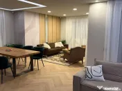 Casa individuala renovata teren 1000 mp panouri fotovolta... 