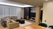 Casa individuala renovata teren 1000 mp panouri fotovolta...