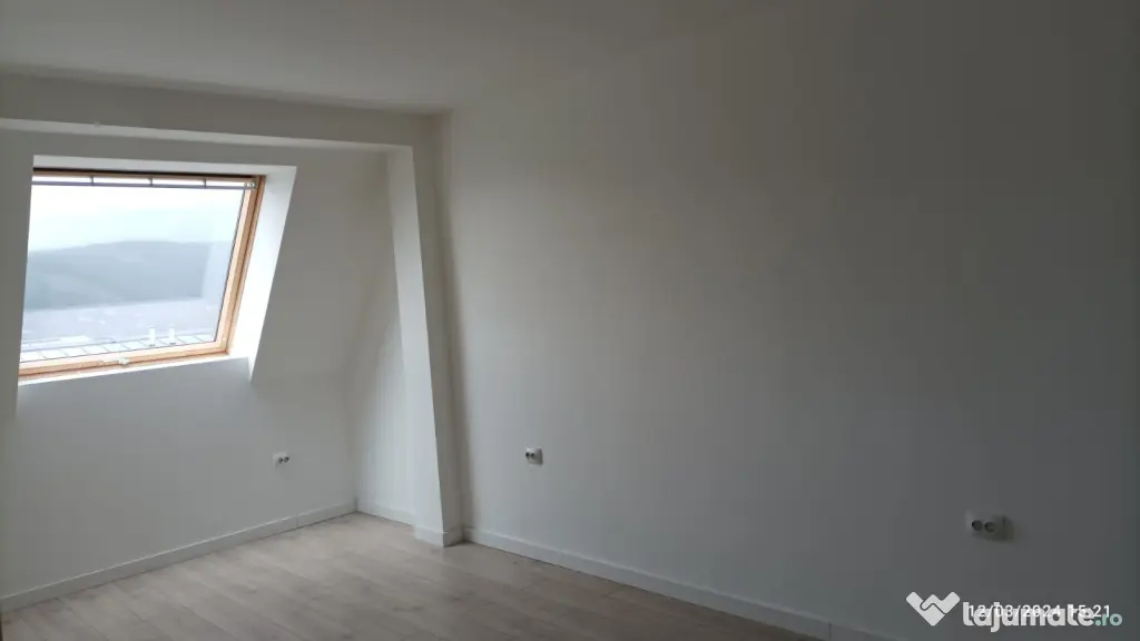 APARTAMENT 2 CAMERE + PARCARE IN ZONA VIVO FLORESTI