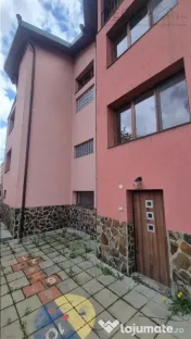Vila de 6 camere , zona Bunloc 